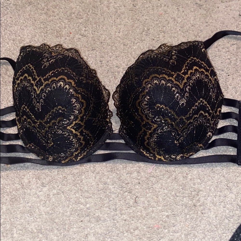 black and gold la senza bra